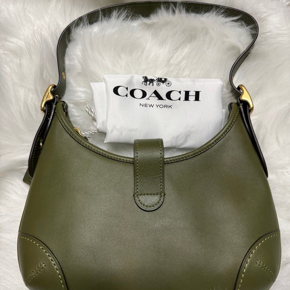❤️ Coach Hamptons Hobo Bag - Picture 7 of 12